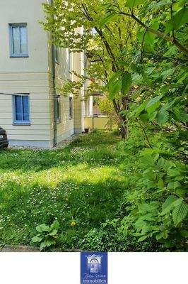 Grünflächen am Haus