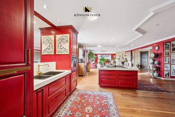 Angefertigte Massivholz-Küche