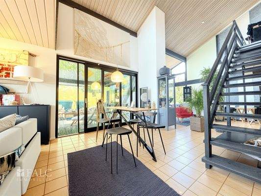 Esszimmer 1.OG_gestaged