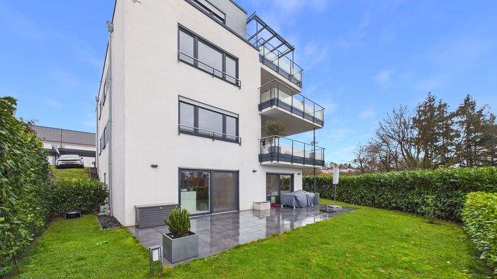 TERRASSENANSICHT RÜCKANSICHT