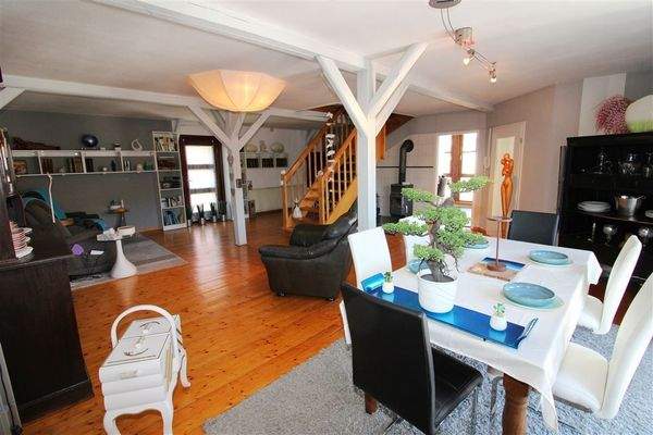 große WE OG Wohnzimmer