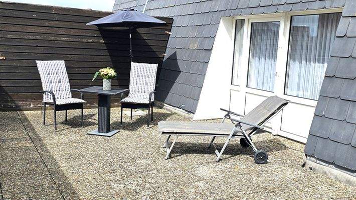 Terrasse Victoriastr. 1-3 (2).jpg