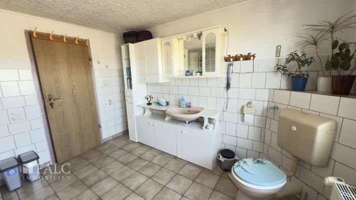 Bad im ersten Obergeschoss 