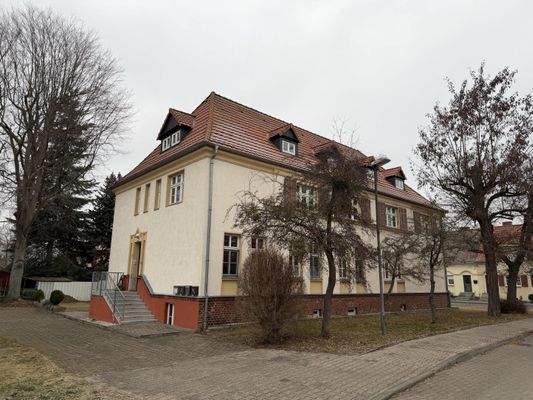 Haus mit Seiteneingang