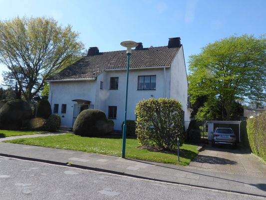 Seitliche Ansicht von rechts des Hauses