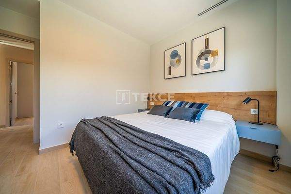 Elegant Villas with Pools in Vistabella Golf Resort