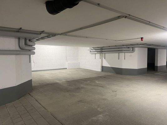 XXL Tiefgaragenstellplätze 