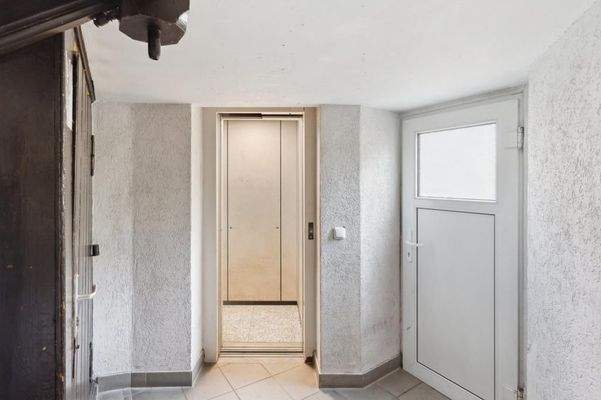 backbone_143377_028_WEB