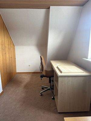 Zimmer im ausgebauten DG 