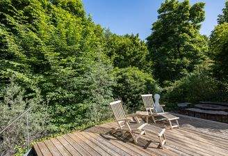 Terrasse mit Blick ins Grüne