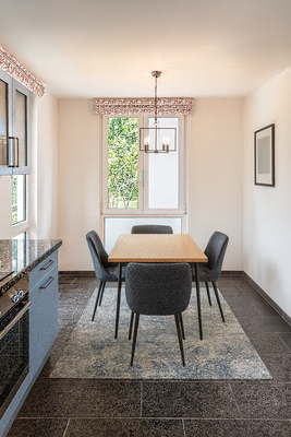 KI generiert - Essbereich Küche