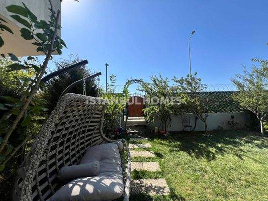 4-Bedroom Villa with a Private Pool in Istanbul Buyukcekmece