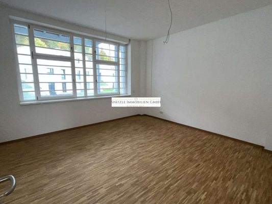 großes Schlafzimmer