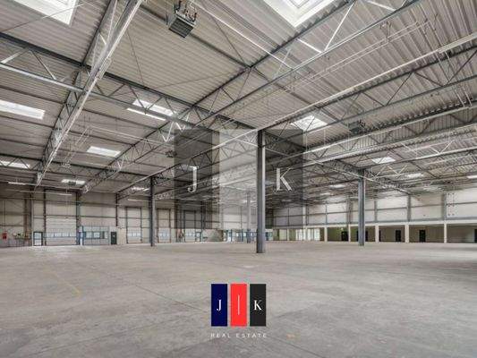 Halle Innenansicht 2