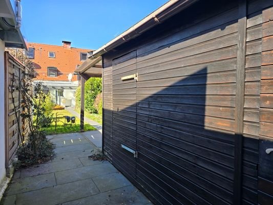 Gartenhaus mit 2 Stauräumen