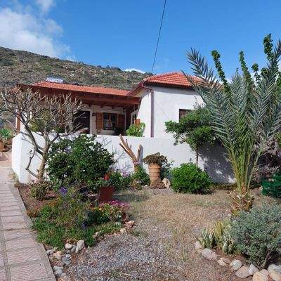 Ostkreta, Agkathia: Charmantes Steinhaus, 1,5 km vom Meer entfernt, zu verkaufen
