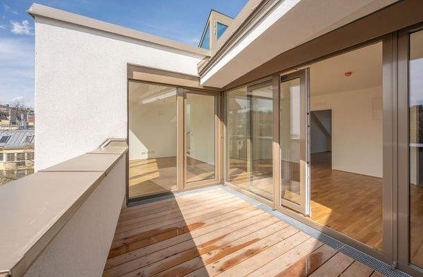 Terrasse mit Parkblick