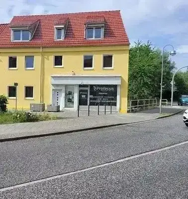 Zossen Ladenlokale, Ladenflächen 