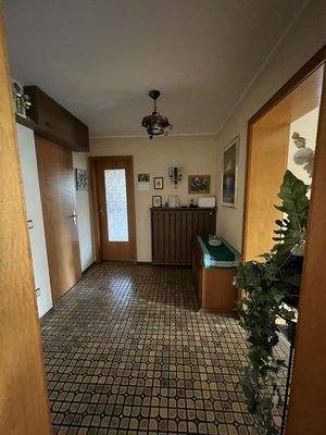 EG Vorraum u. a. zur Küche