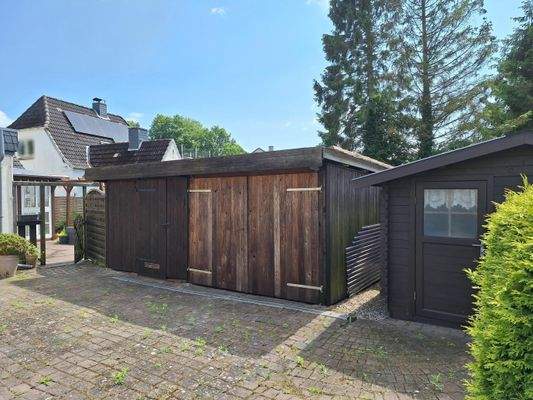 Schuppen und Gartenhaus