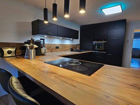 hochwertige Einbauküche