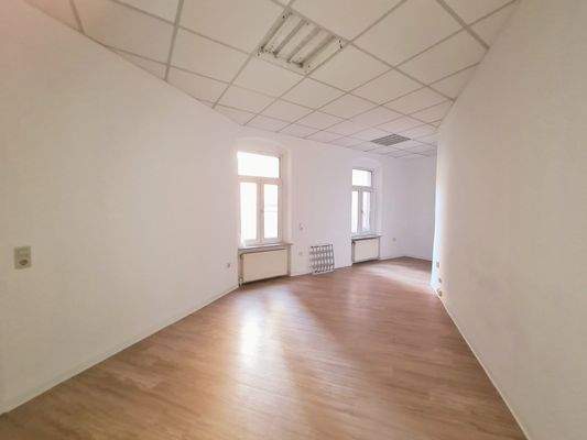 Wohn- / Schlafzimmer