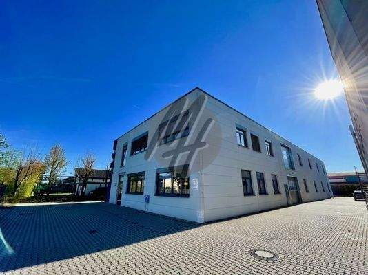 INFOS UNTER: 06171-586000