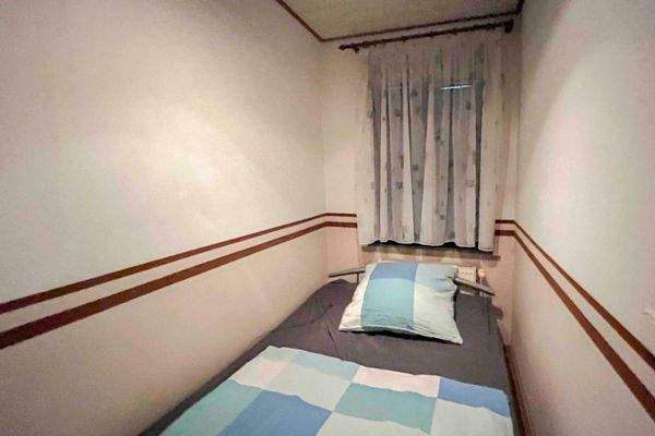 Schlafzimmer EG rechts