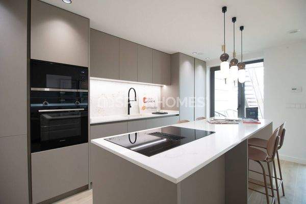 Sustainable Townhouses Near the Coast in Pilar de la Horadada