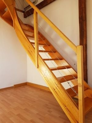 Treppe zur Empore