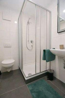 Modernes Bad Boardinghaus Apartment Reutlingen