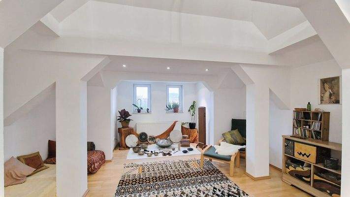 2155-Haupthaus-DG (Wohnzimmer)