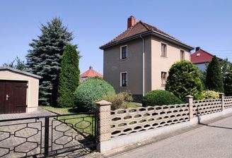 Straße von Westen.jpg