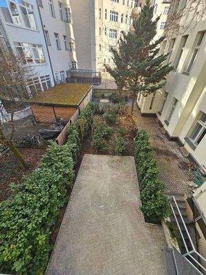 riesige Terrasse.jpg