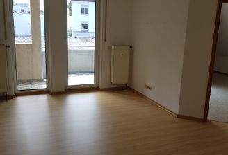 Wohnzimmer 5.jpg