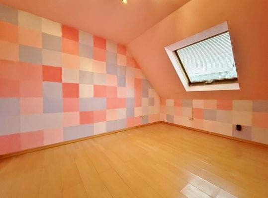 2. Haus – OG / 1. Kinderzimmer