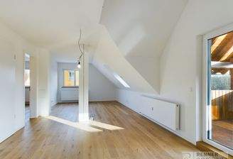 CAM02915G0-PR0051-STILL002