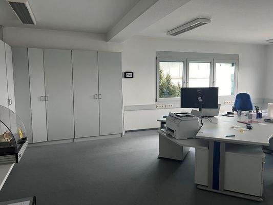 Büro 1. OG (vermietet)
