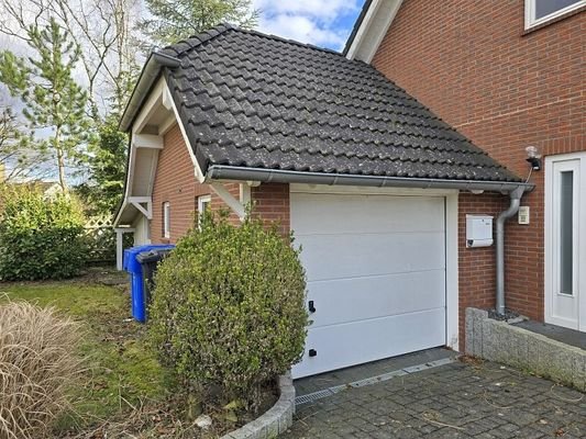 Garage 1