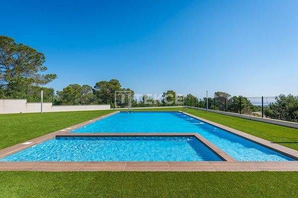 Key-Ready Flats with Great View in San Miguel de Salinas