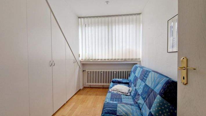 Schlafzimmer II (1. OG)