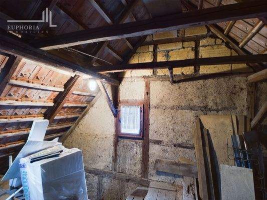 CAM03352G0-PR0039-STILL031