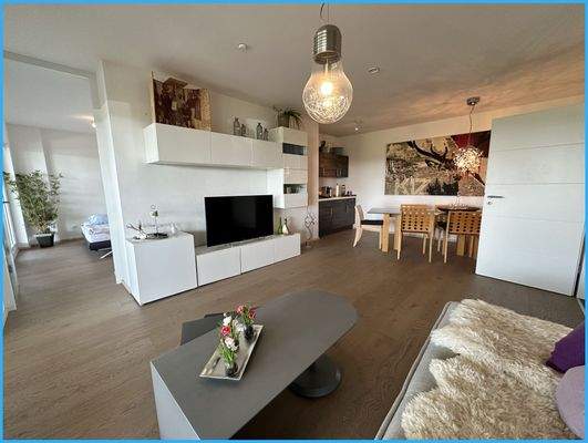 Wohn-Ess-Kochbereich ELW