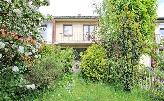 Garten Blick auf das Haus