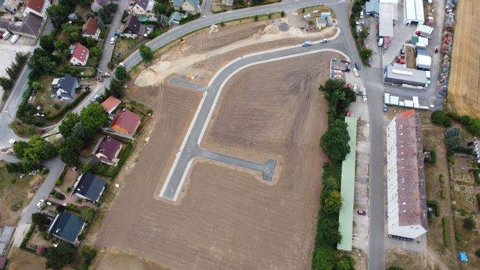 Waehlen Sie Ihr Baugrundstueck