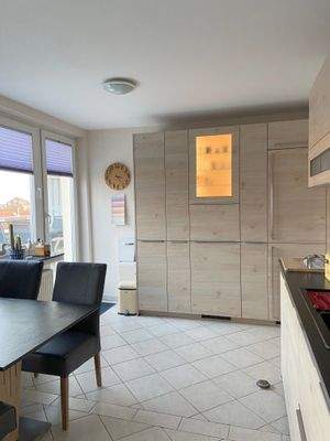 hochmoderne Küche_.jpg