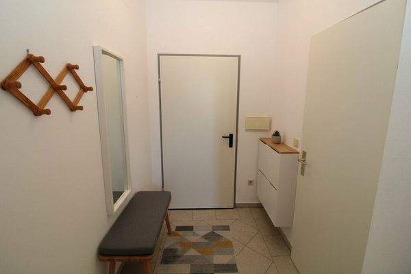 Vorraum: KI generiert