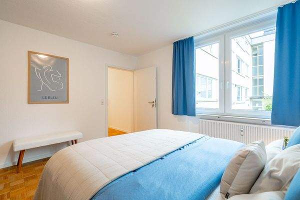 Großes Schlafzimmerfenster