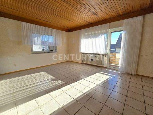 Gegenseite des Wohnzimmer der Wohnung im EG