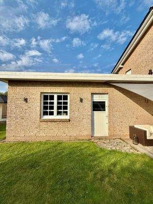 Garagenzugang Garten